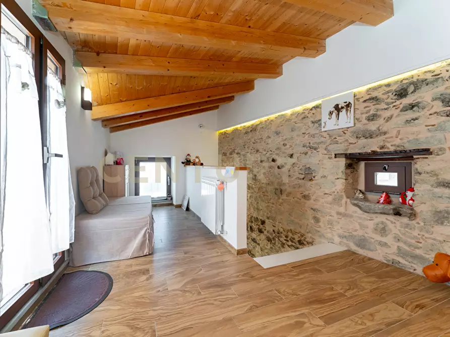 Immagine 2 di Casa indipendente in vendita  in Via Giovan Guerrino 40 a Montalbano Elicona