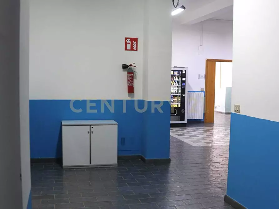 Immagine 18 di Attività commerciale in vendita  in Via Enrico Mattei 12 a Enna