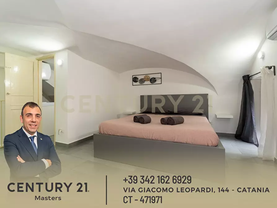 Immagine 26 di Bilocale in vendita  in Via Ospedale Vecchio 5 a Catania