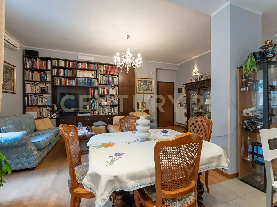 Immagine 9 di Quadrilocale in vendita  in Via Nizzeti 60 a Catania