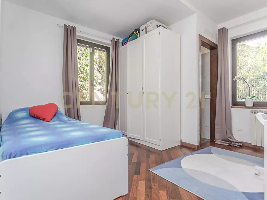 Immagine 49 di Villa in vendita  in Via Spiaggia del Lago 17b a Castel Gandolfo