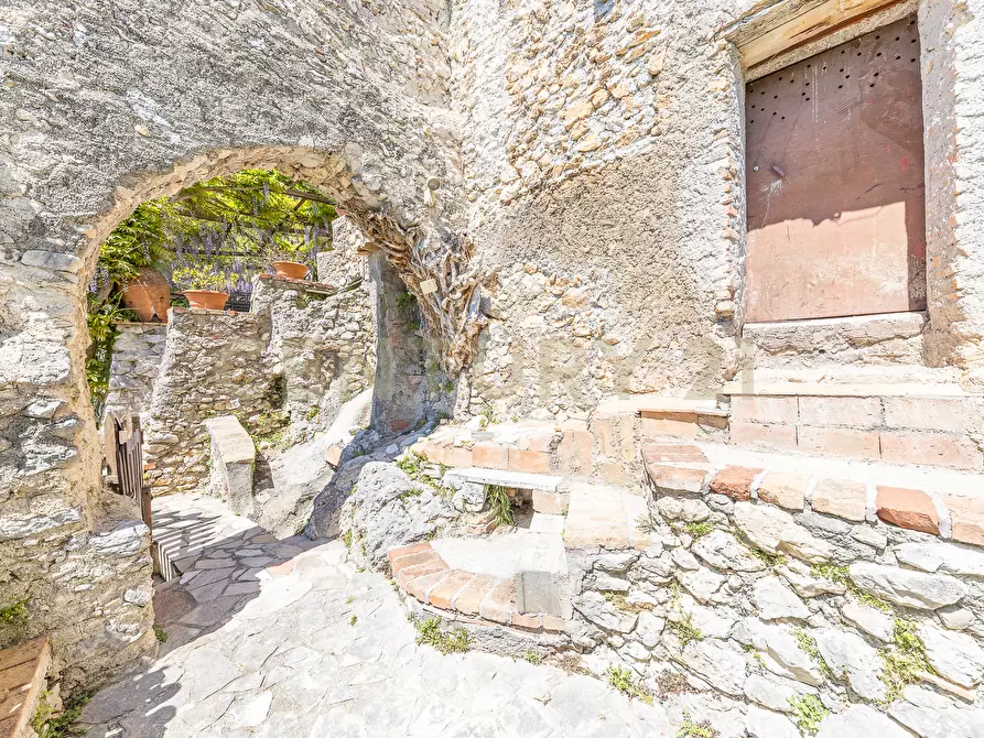 Immagine 107 di Rustico / casale in vendita  in Via Monte Scalambra a Serrone