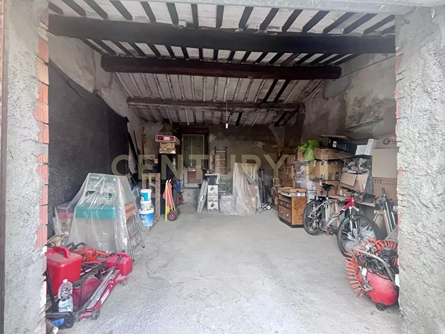 Immagine 55 di Villa in vendita  in Piazza Barbana 35 a Scansano