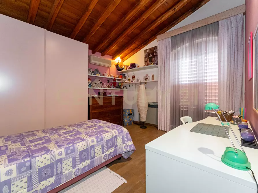 Immagine 54 di Villetta a schiera in vendita  in Via Carrubella 8 a Catania