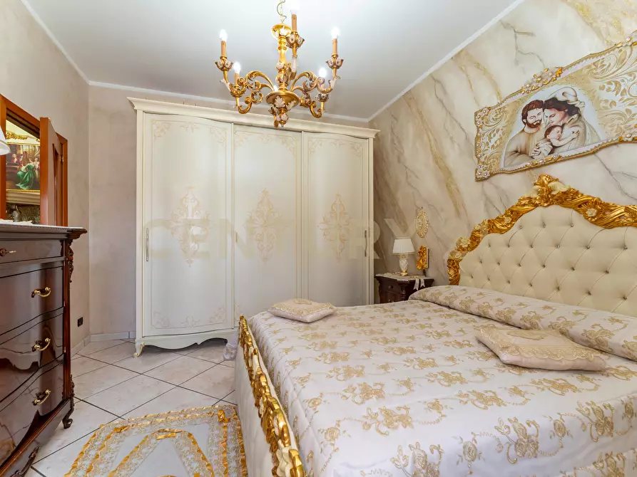 Immagine 30 di Appartamento in vendita  in Via Aurora 5 a Catania