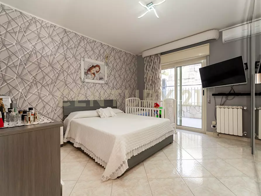 Immagine 63 di Pentalocale in vendita  in Via Nobile 19 a San Gregorio Di Catania
