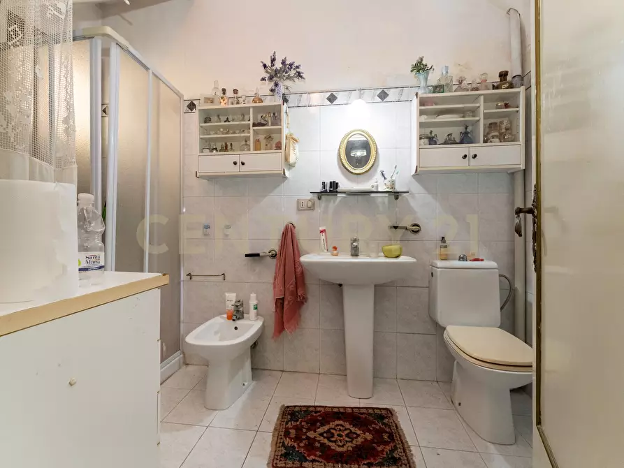 Immagine 12 di Casa indipendente in vendita  in Cortile del Granato 4 a Catania