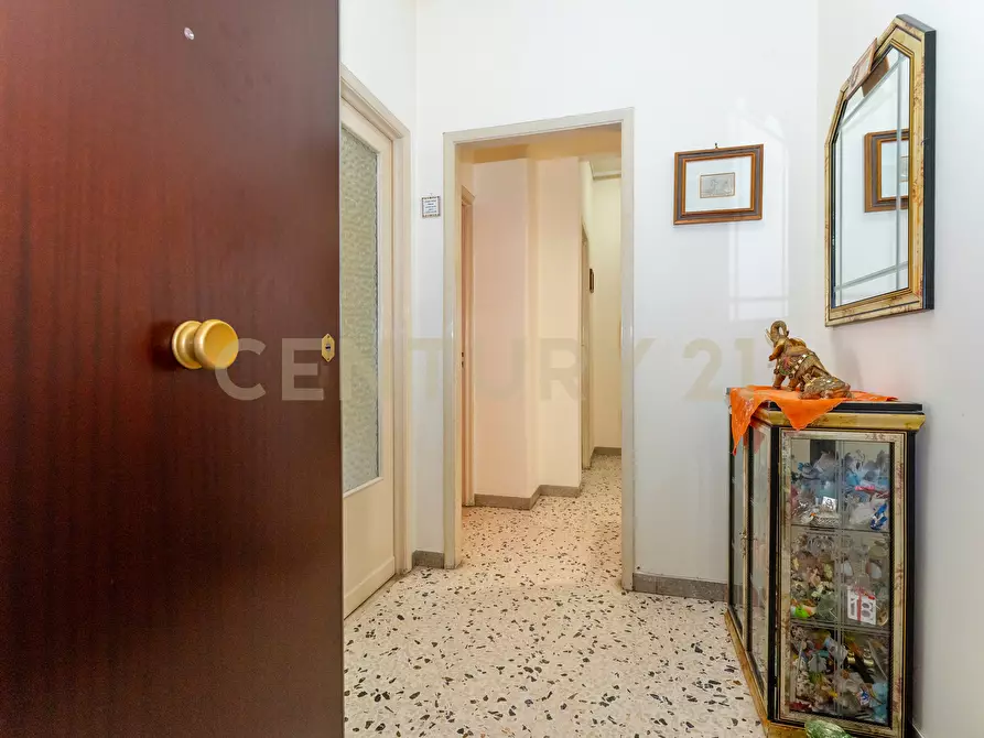 Immagine 11 di Trilocale in vendita  in Via Grasso Finocchiaro 75 a Catania
