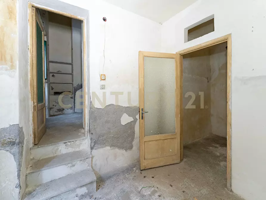 Immagine 10 di Rustico / casale in vendita  in Via Alessandro Manzoni 10 a Motta Sant'anastasia