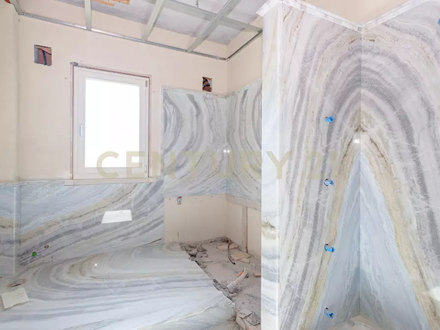 Immagine 23 di Villa in vendita  in Via Casalrosato 19 a Valverde