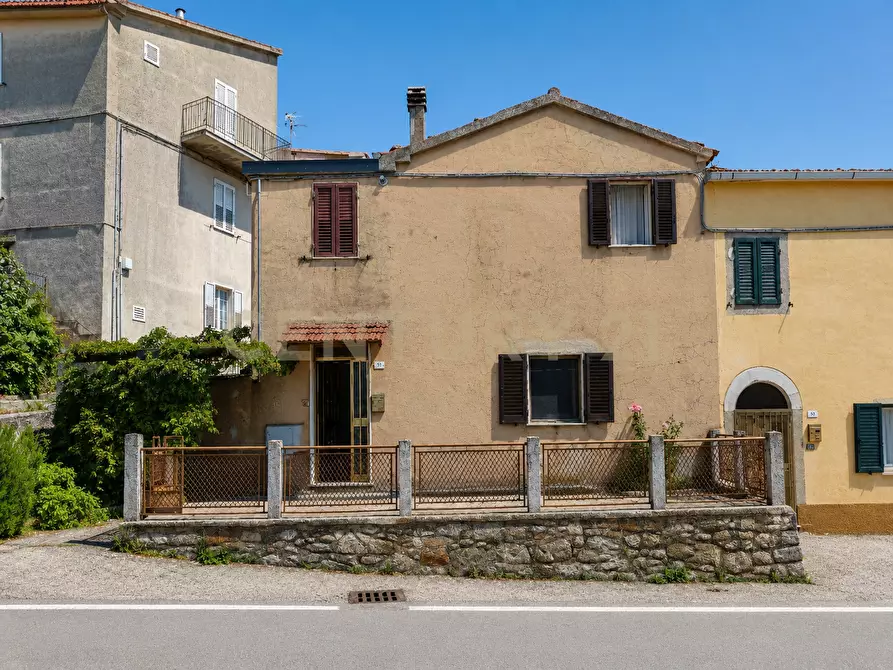 Immagine 3 di Pentalocale in vendita  in Via Aldobrandeschi 53 a Castell'azzara