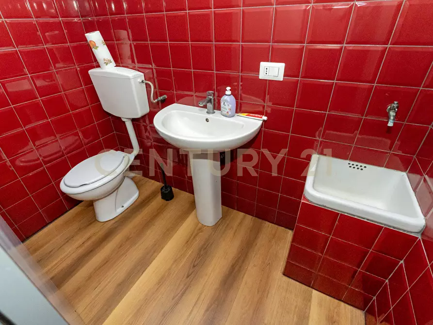 Immagine 25 di Bar / Ristorante in vendita  in Corso delle Province 43 a Catania