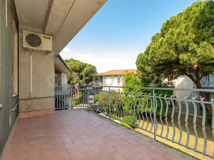 Immagine 21 di Pentalocale in affitto  in Viale Lorenzo Bolano 45 a Catania