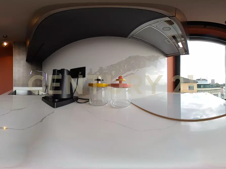 Immagine 28 di Trilocale in vendita  in Via dell'Olmata 30 a Roma