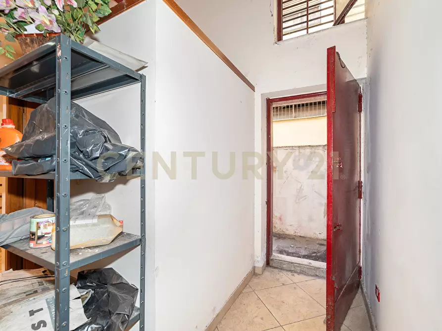 Immagine 20 di Attività commerciale in vendita  a Misterbianco