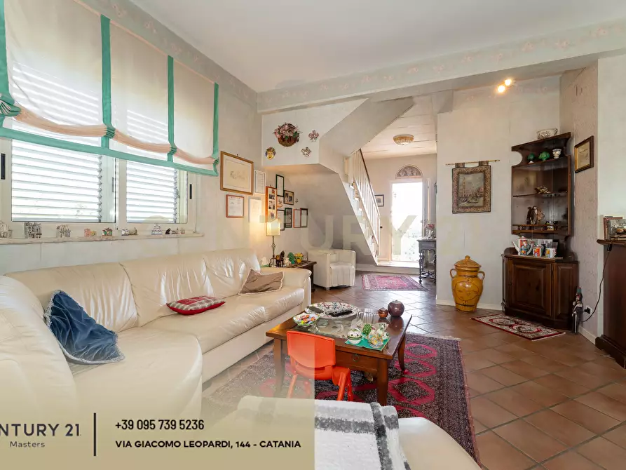 Immagine 69 di Casa semindipendente in vendita  in Via G. Leopardi 1 a Sant'agata Li Battiati