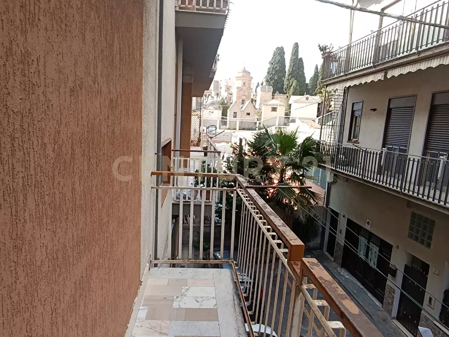 Immagine 34 di Pentalocale in vendita  in Via Nicola Coviello 158 a Biancavilla