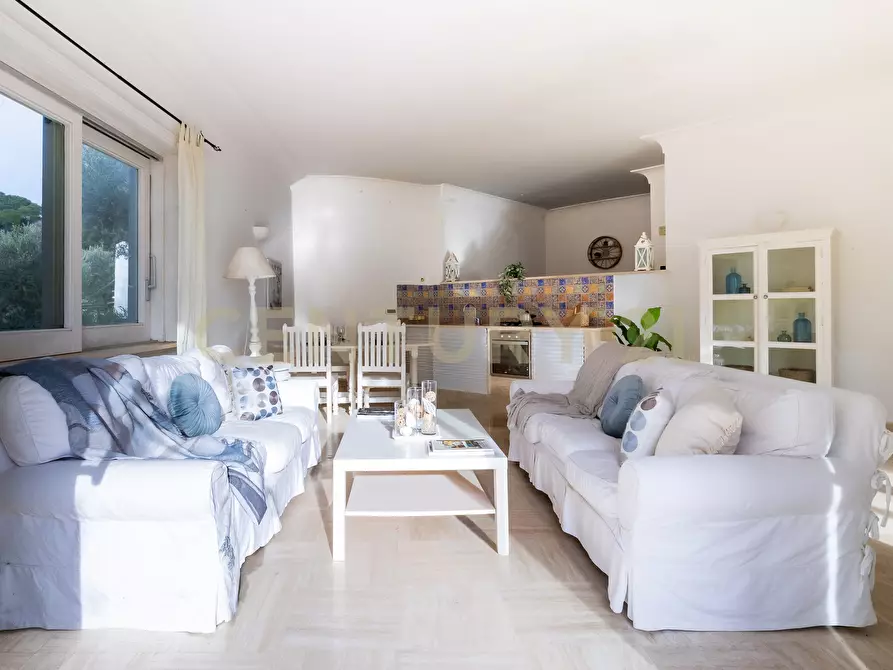 Immagine 16 di Villa in vendita  in Via Tuoro 11 a Capri