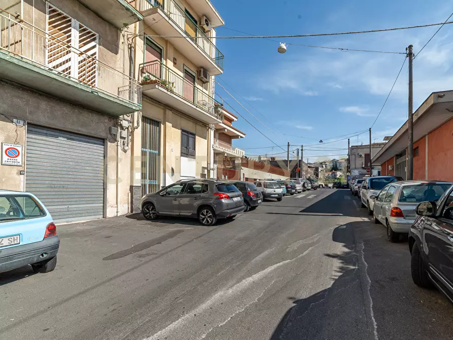 Immagine 3 di Appartamento in vendita  in Via Antonio Gagini 10 a Catania