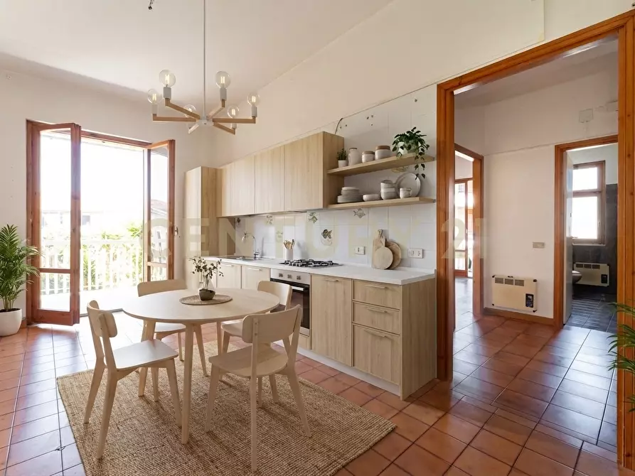 Immagine 3 di Trilocale in vendita  in Via Nazionale a Aci Castello