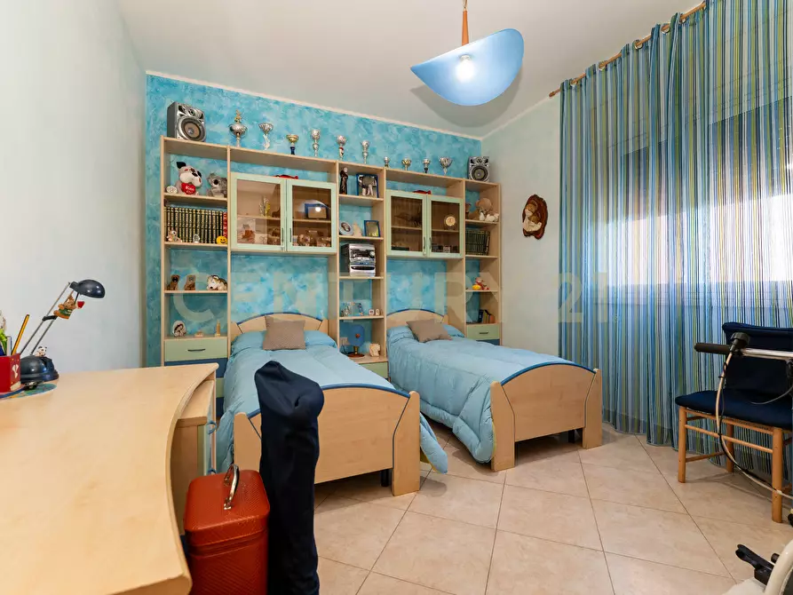 Immagine 37 di Trilocale in vendita  in Via Riccardo Wagner 50 a Acireale