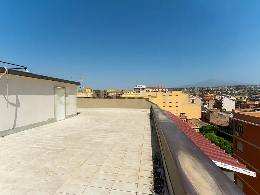 Immagine 1 di Trilocale in vendita  in Via Duca Degli Abruzzi 42 a Catania