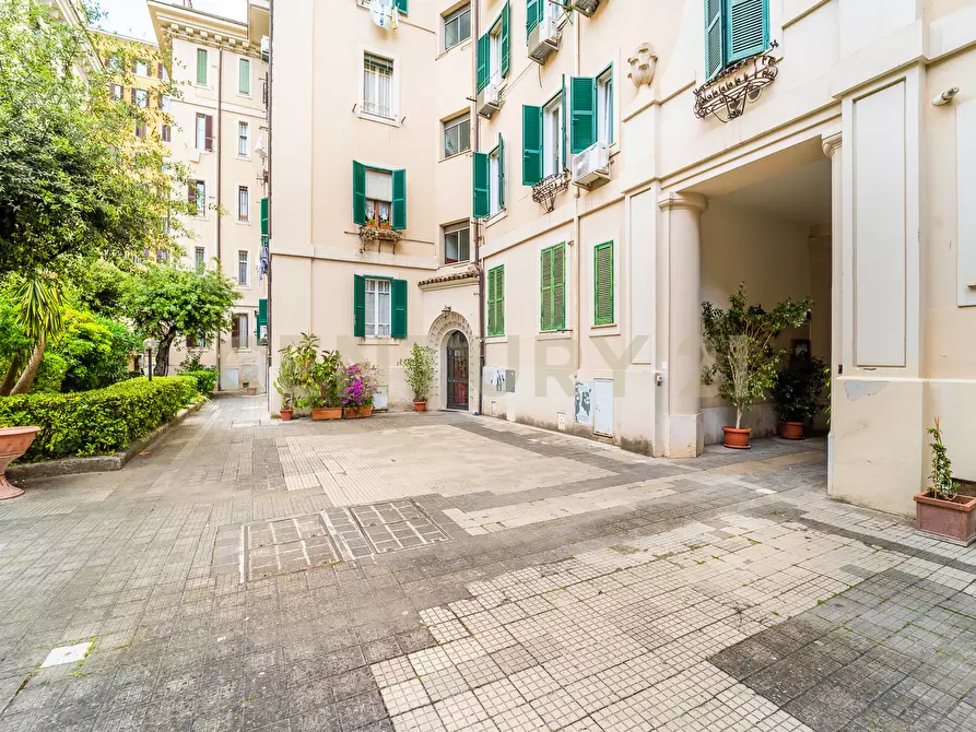 Immagine 38 di Trilocale in vendita  in Via Pietro Giannone 27 a Roma
