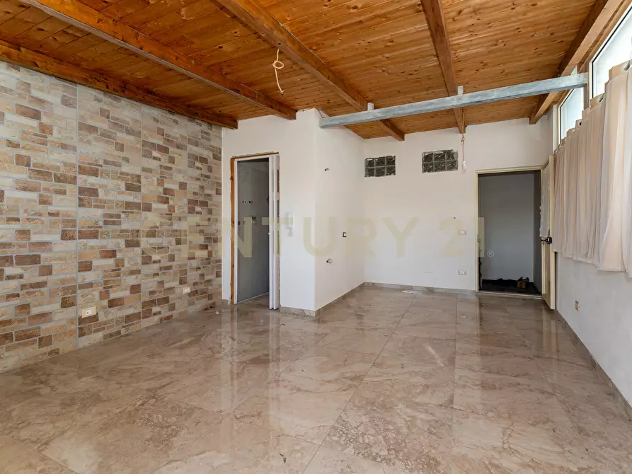 Immagine 20 di Casa indipendente in vendita  in Via Adelia 94 a Catania