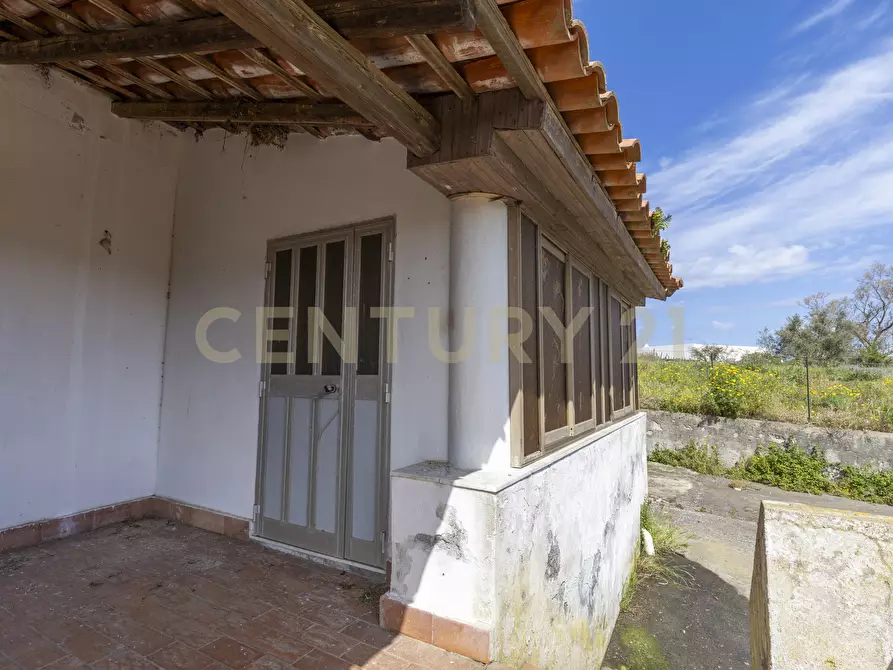 Immagine 31 di Villa in vendita  in Via Reale snc a Lipari