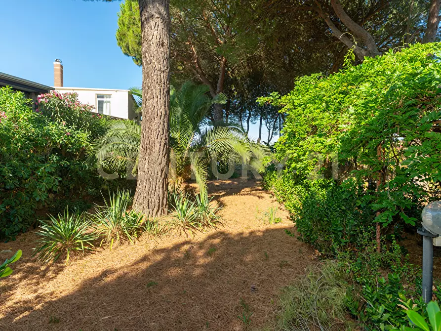 Immagine 28 di Villa in vendita  in Via Ottavia Penna 50 a Caltagirone