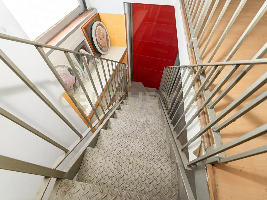 Immagine 23 di Locale commerciale in vendita  in Via Principe Nicola 80 a Catania
