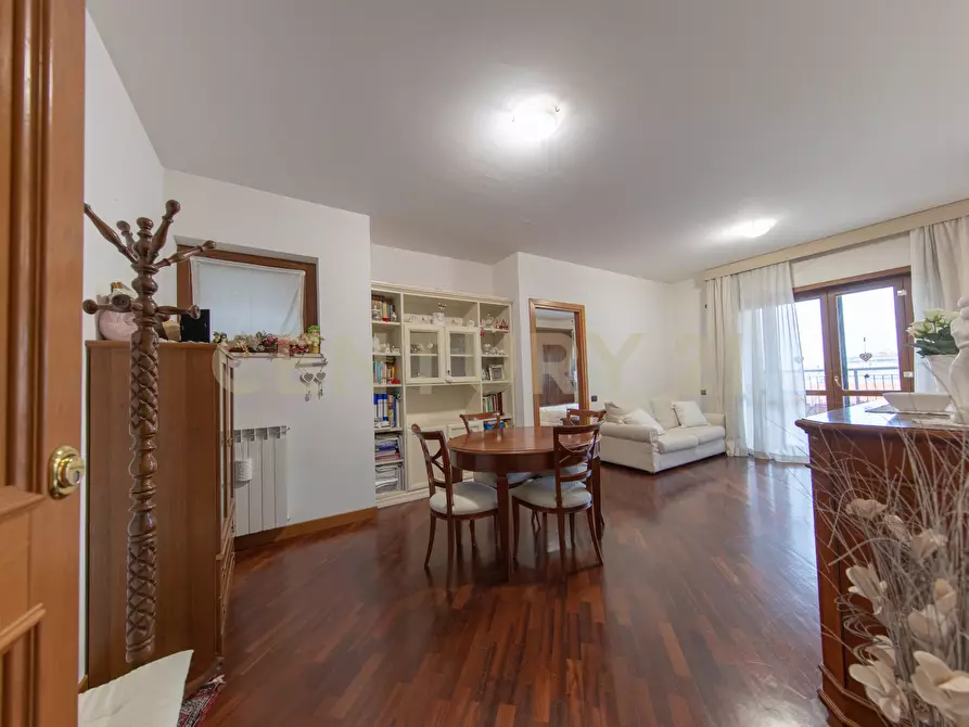 Immagine 2 di Bilocale in vendita  in Via Sandro Botticelli a Fiumicino