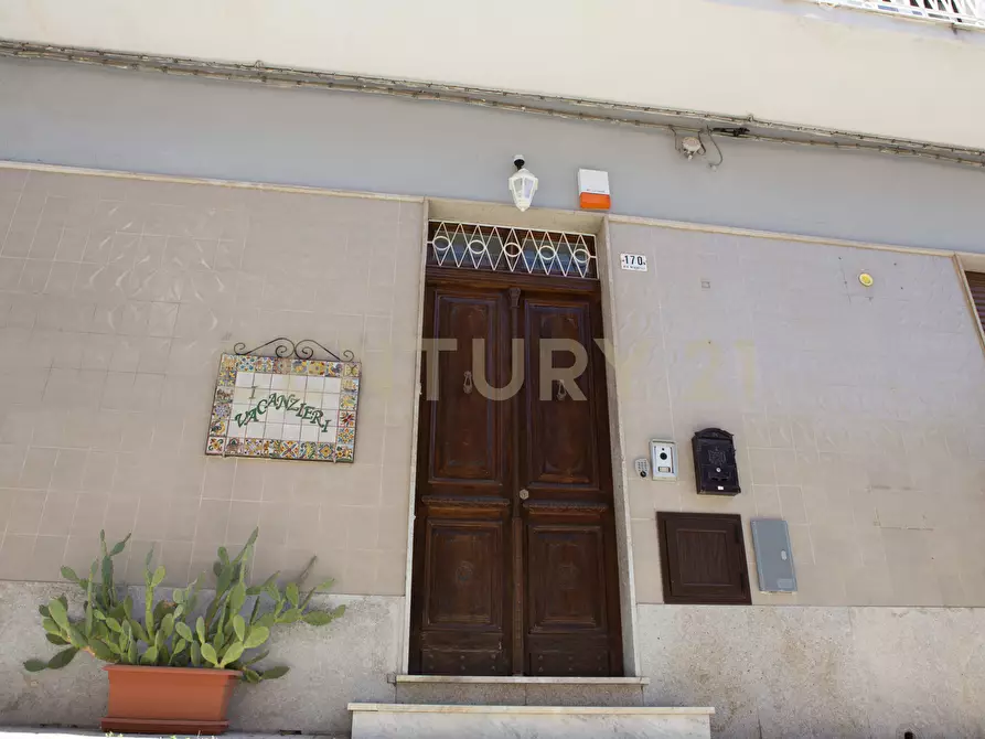 Immagine 2 di Casa indipendente in vendita  in Via Neghelli 170 a Avola