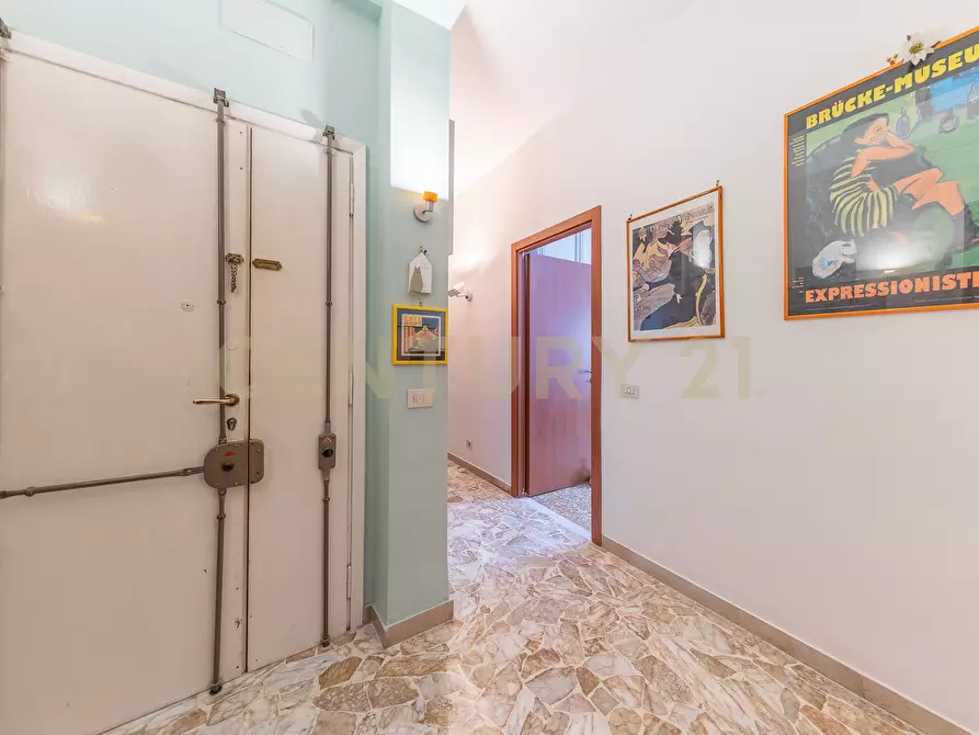 Immagine 24 di Bilocale in vendita  in Via Michelangelo Pinto 3 a Roma