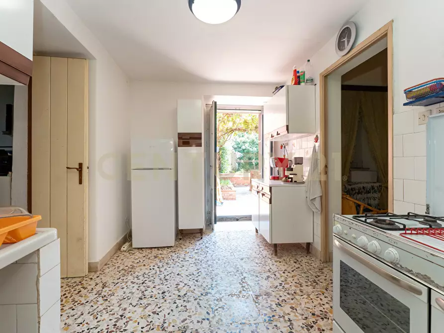 Immagine 29 di Villa in vendita  in Piazza F. M. Scuderi 7 a Viagrande