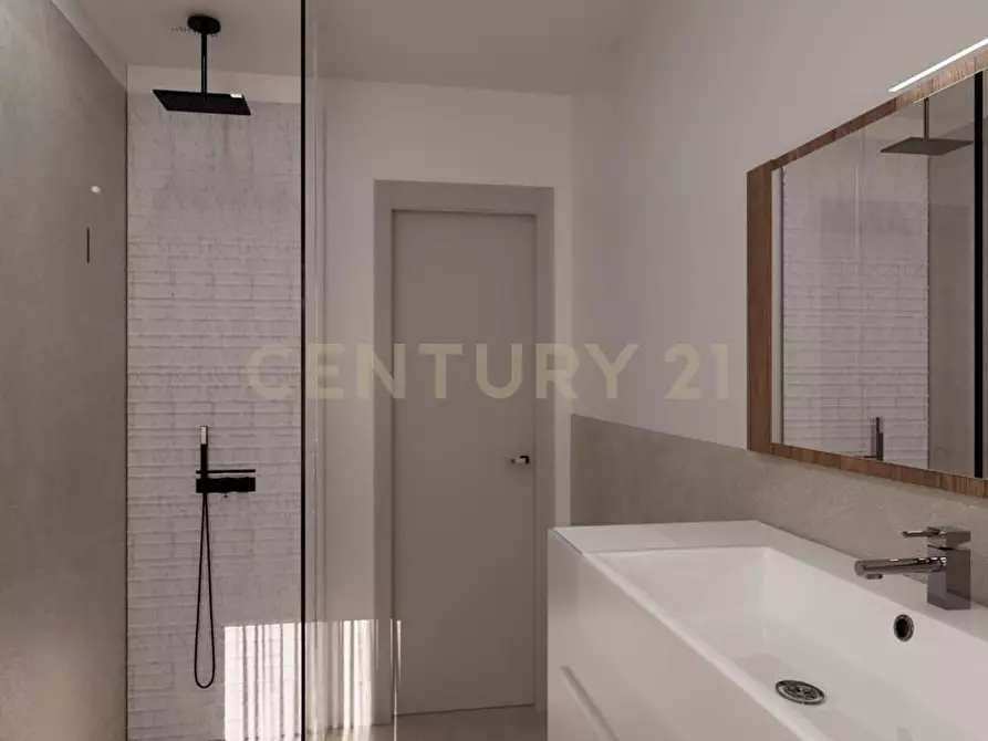 Immagine 15 di Trilocale in vendita  in Via Carlo Dossi 80 a Roma