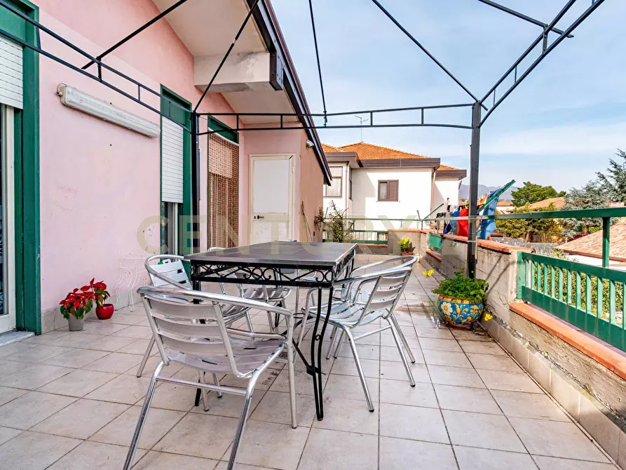 Immagine 11 di Quadrilocale in vendita  in Via delle Ginestre snc a Pedara