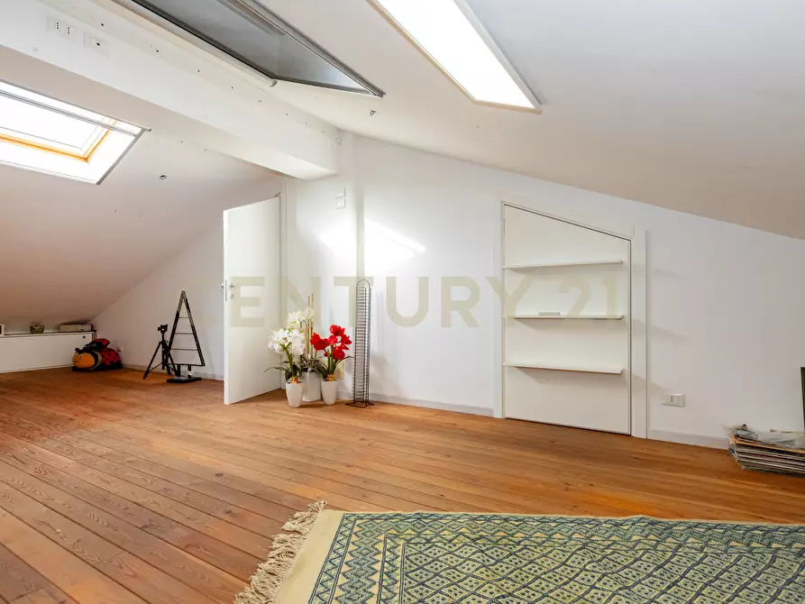 Immagine 56 di Appartamento in vendita  in Via Giovanni Guglielmino 74 a Tremestieri Etneo