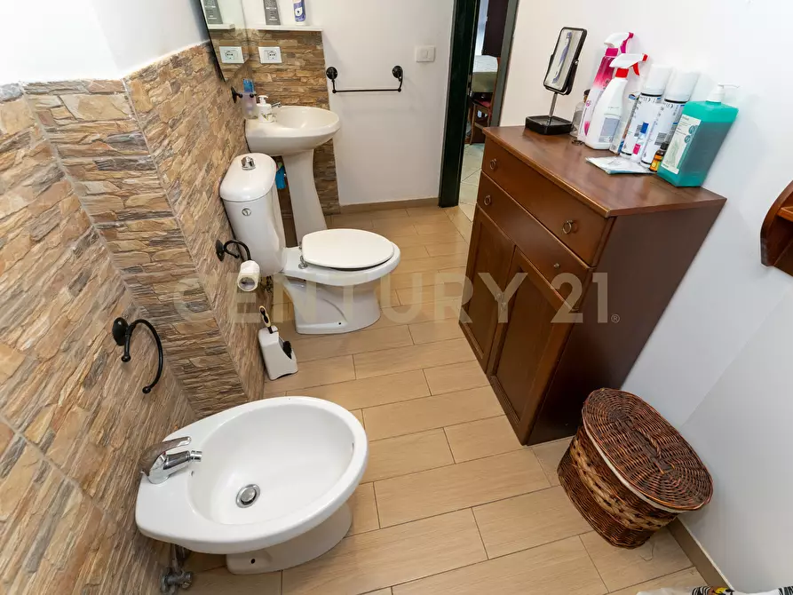 Immagine 37 di Porzione di casa in vendita  in Via del Bosco 251 a Mascalucia