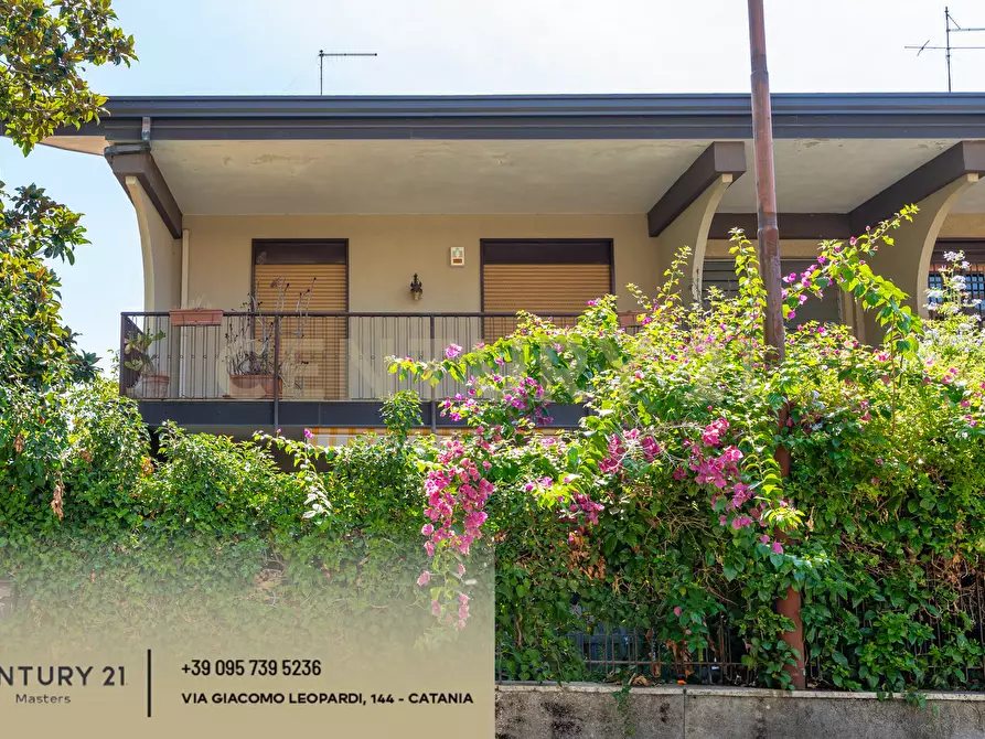 Immagine 12 di Casa indipendente in vendita  in Via G. Grassi 18 a Trecastagni