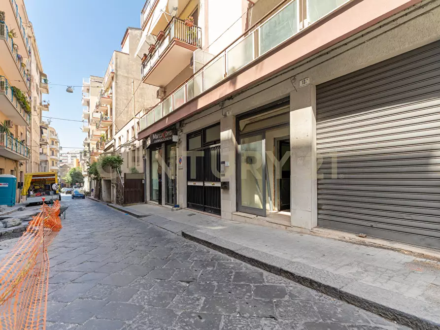 Immagine 3 di Locale commerciale in vendita  in Via Antonio Santangelo Fulci 13 a Catania