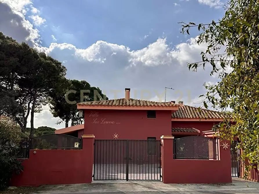 Immagine 5 di Villa in vendita  in Via dei Pioppi 57 a Quartu Sant'elena