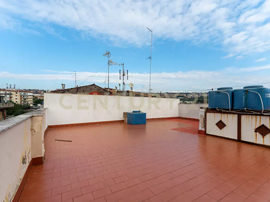 Immagine 29 di Pentalocale in vendita  in Via Edmondo de Amicis 62 a Catania