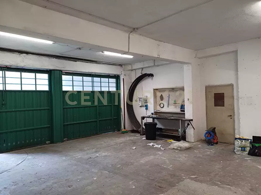 Immagine 6 di Magazzino in affitto  in Via Lucania 10 a Verona