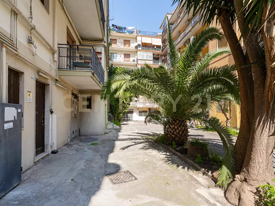 Immagine 3 di Quadrilocale in vendita  in Via Giuseppe Patanè a Catania