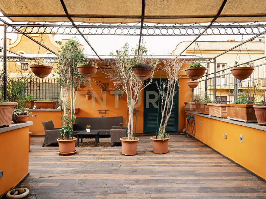 Immagine 34 di Attico in vendita  in Via Antonio Mordini 14 a Roma