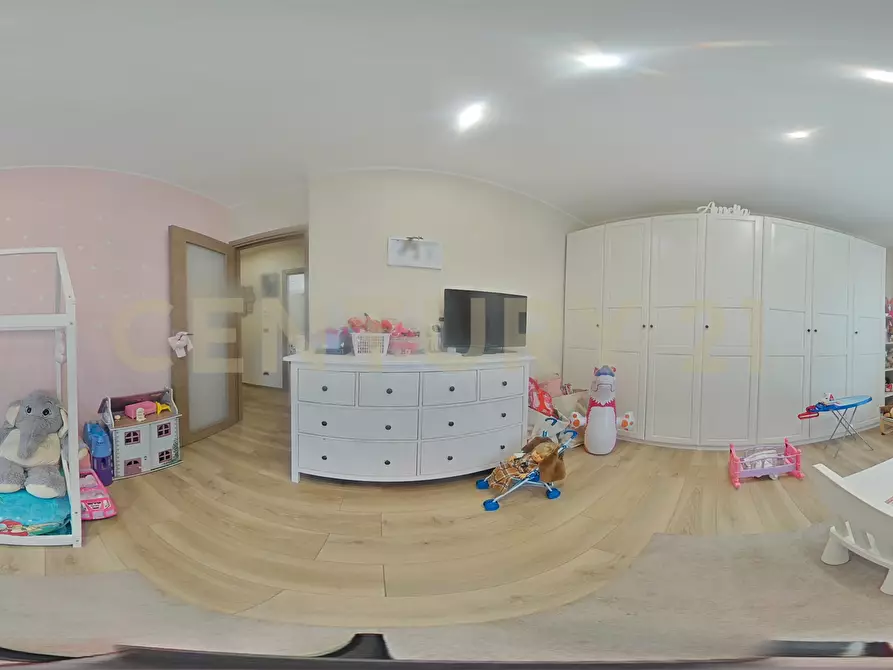 Immagine 67 di Pentalocale in vendita  in Via Lo Jacono Francesco 53 a Sant'agata Li Battiati