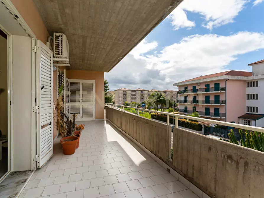 Immagine 13 di Pentalocale in vendita  in Via Nino Martoglio 13 a Valverde