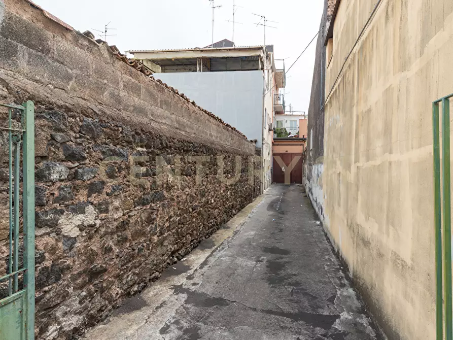 Immagine 4 di Trilocale in vendita  in Via Mirko 12 a Catania