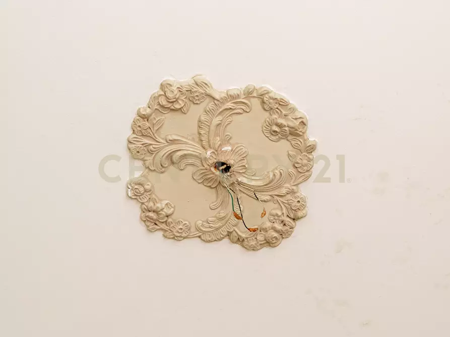 Immagine 47 di Pentalocale in vendita  in Via Edmondo de Amicis 62 a Catania